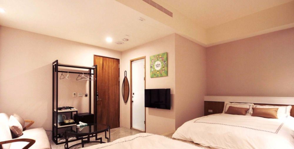 Tianli Hotel Đài Nam Ngoại thất bức ảnh