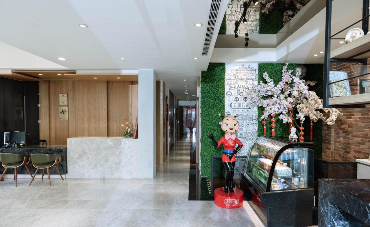Tianli Hotel Đài Nam Ngoại thất bức ảnh